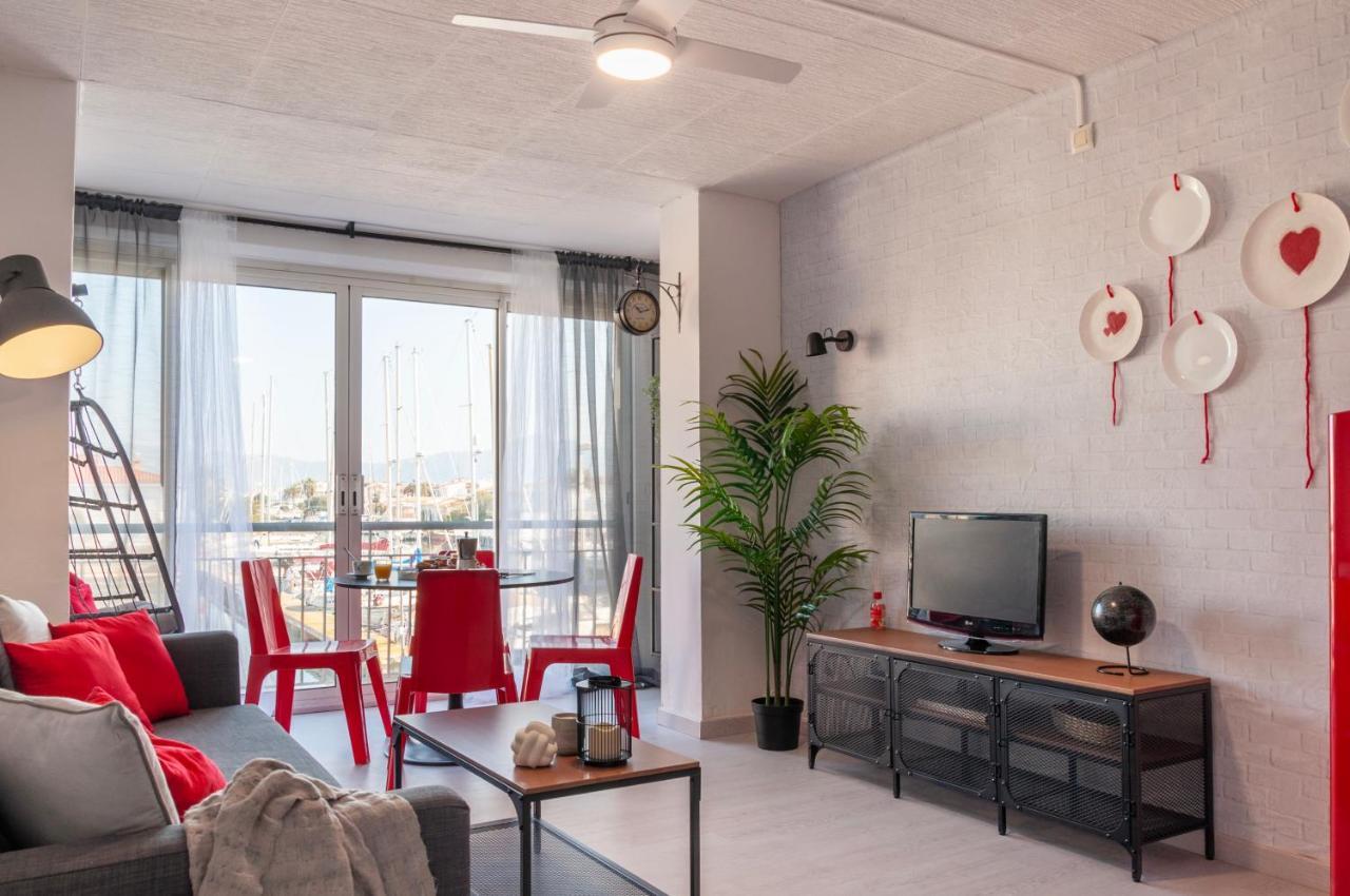 Estudio En 1ª Linea Con Vistas Al Puerto Deportivo By Insidehome Empuriabrava Exterior photo