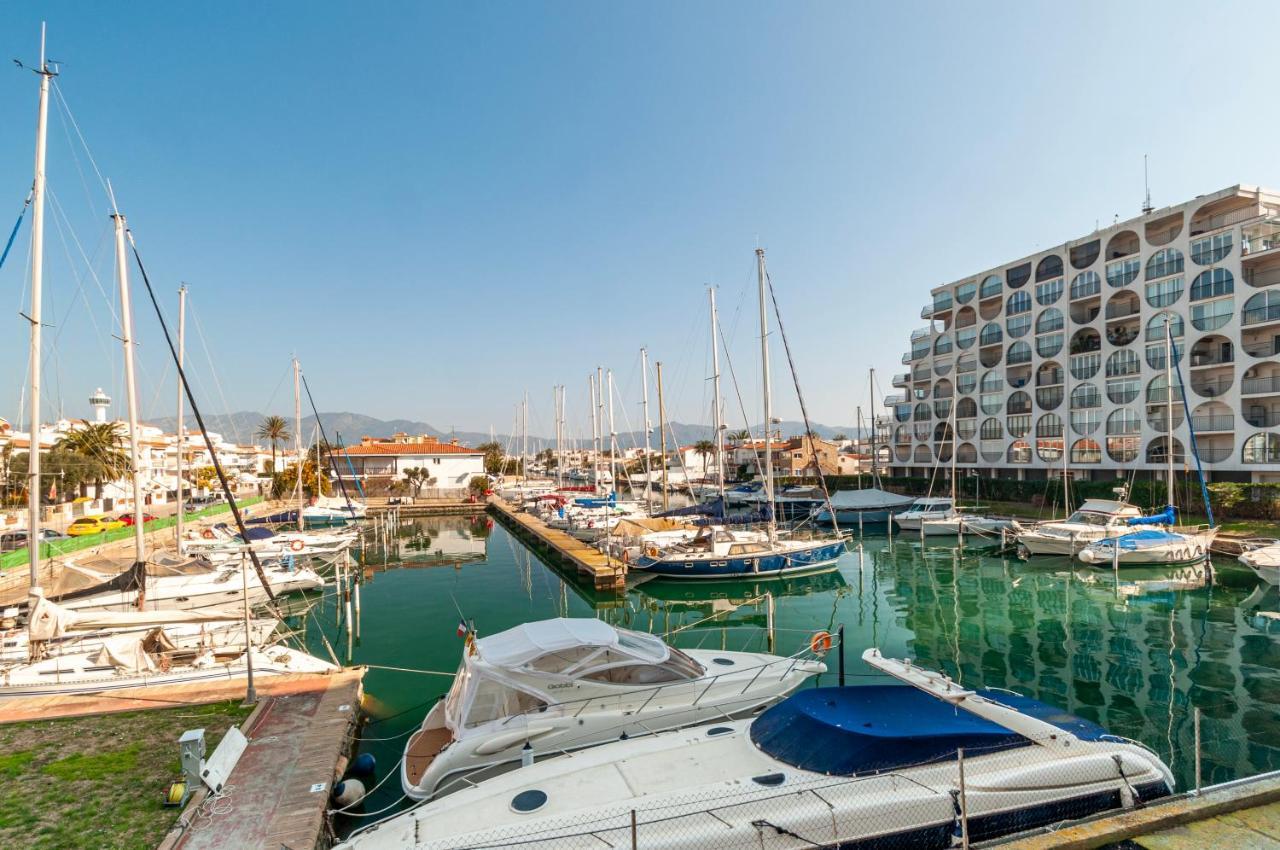 Estudio En 1ª Linea Con Vistas Al Puerto Deportivo By Insidehome Empuriabrava Exterior photo
